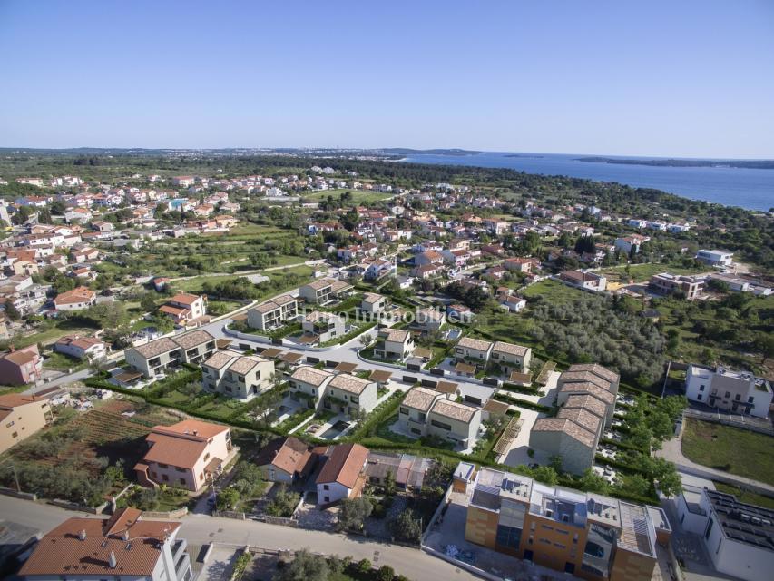 Istria, Peroj – Terreno edificabile con infrastrutture