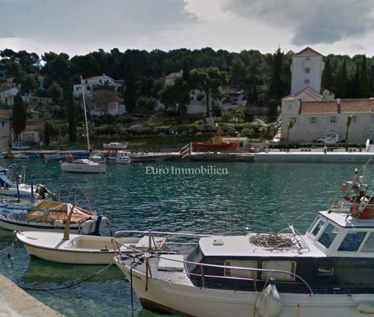 Šolta – terreno ideale per costruzione e investimento