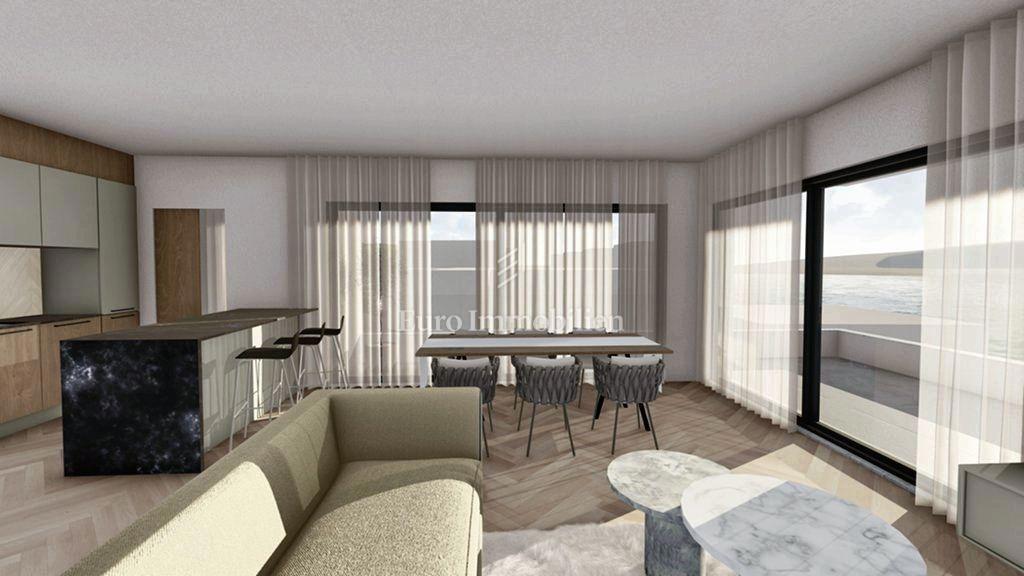 Tisno, appartamento di lusso in seconda fila sul mare