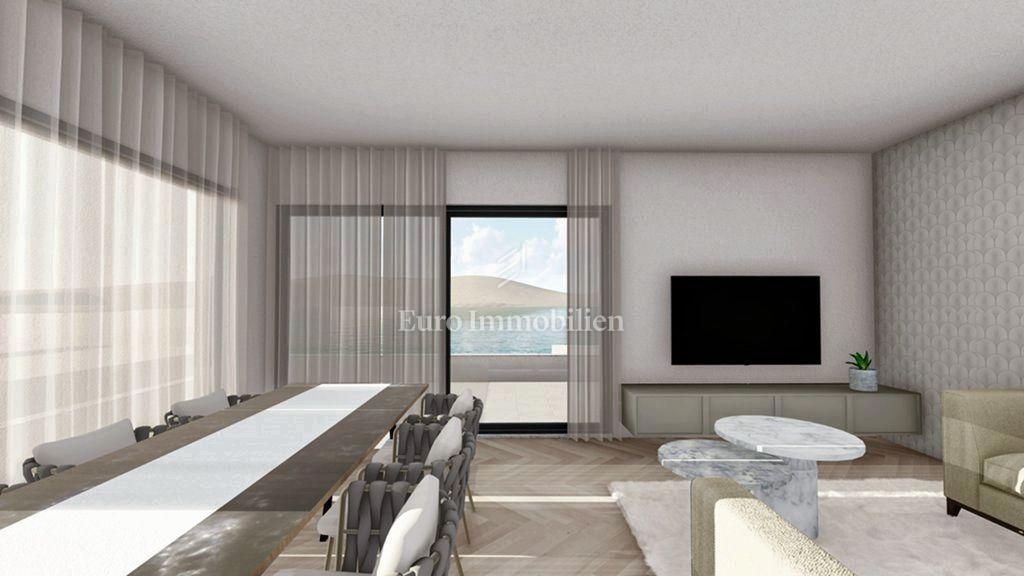 Tisno, appartamento di lusso in seconda fila sul mare