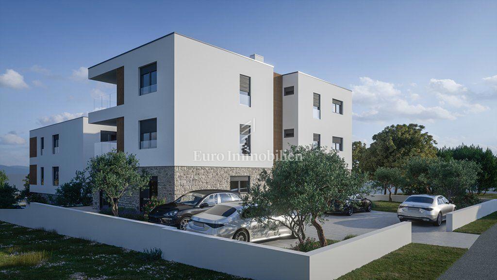 Brodarica - appartamento in un nuovo edificio, 2º fila fronte mare