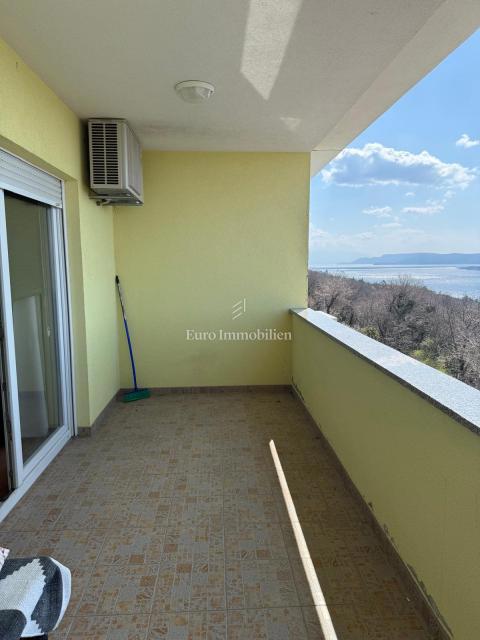 Jadranovo - appartamento con vista mare aperta