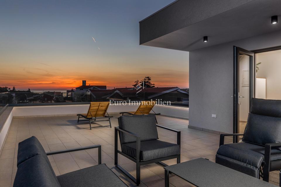 Villa moderna con piscina, a 150 m dal mare - Zaton, Nin