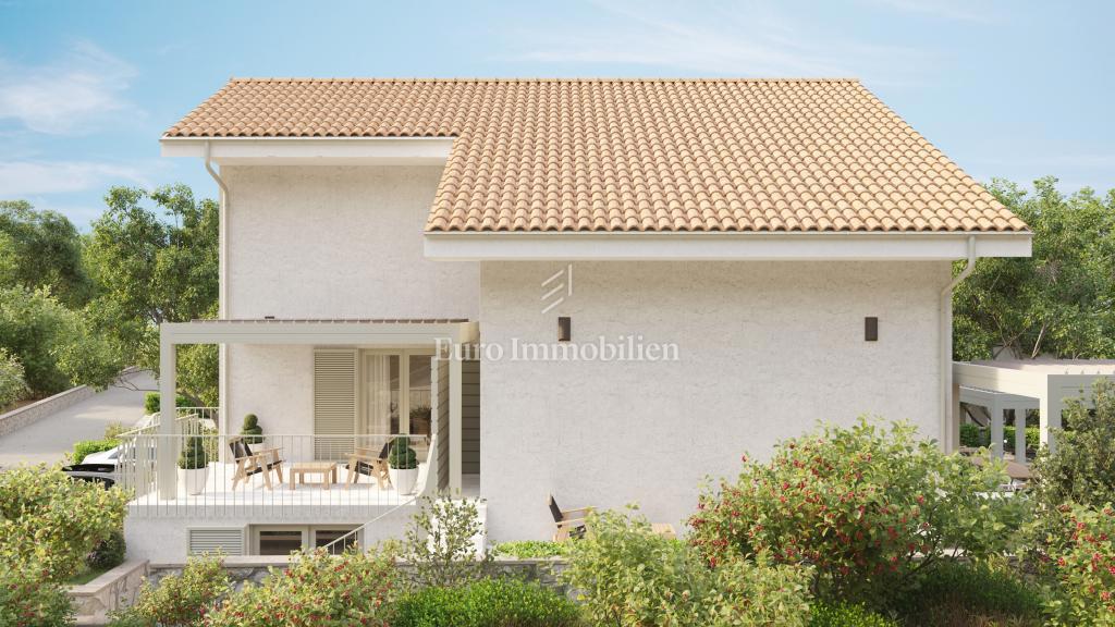 Malinska - appartamento con ampio giardino e piscina