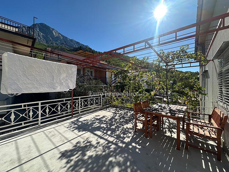 Promajna - condominio vicino alla spiaggia