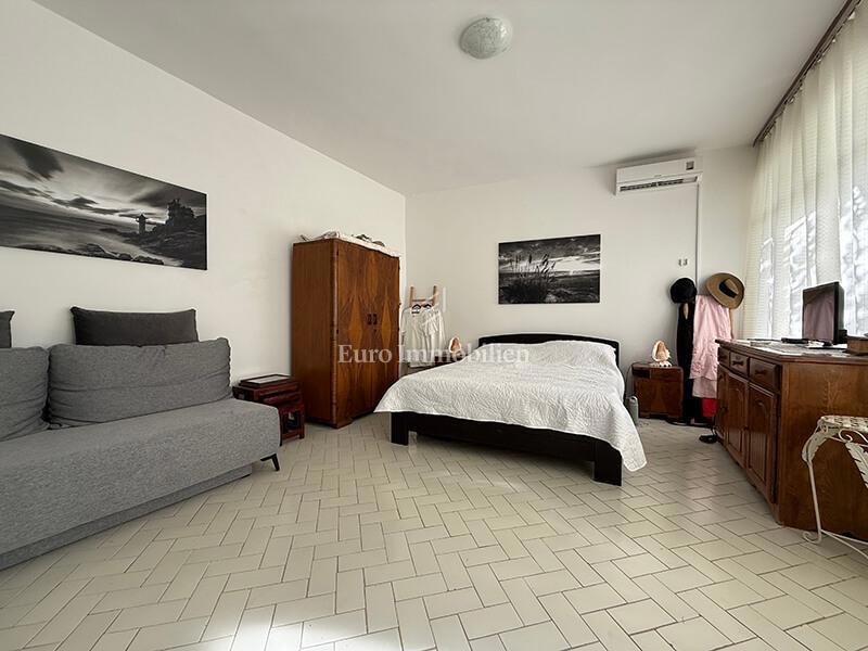 Promajna - condominio vicino alla spiaggia