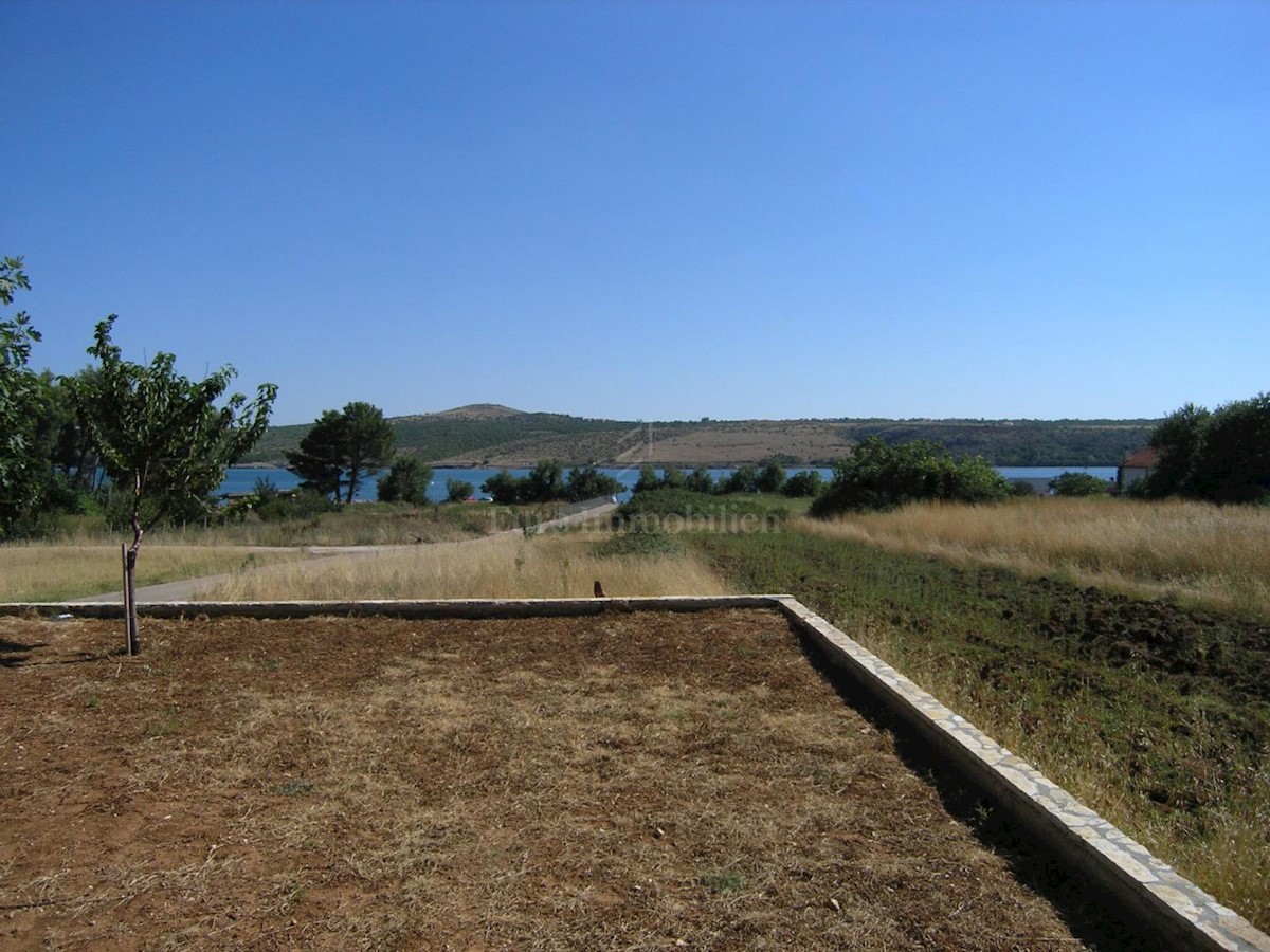 Casa familiare con vista sul mare