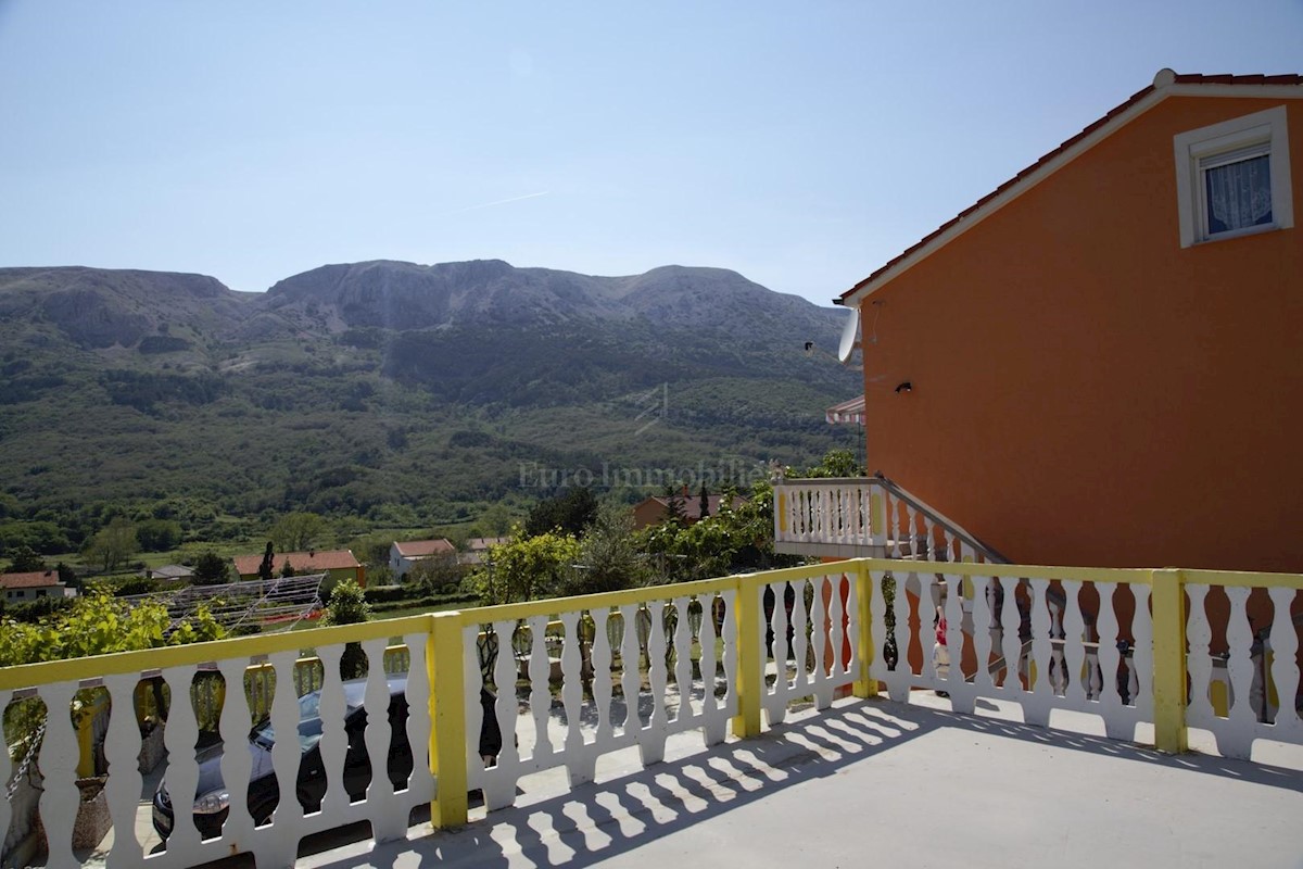 Casa in una posizione tranquilla in Baska