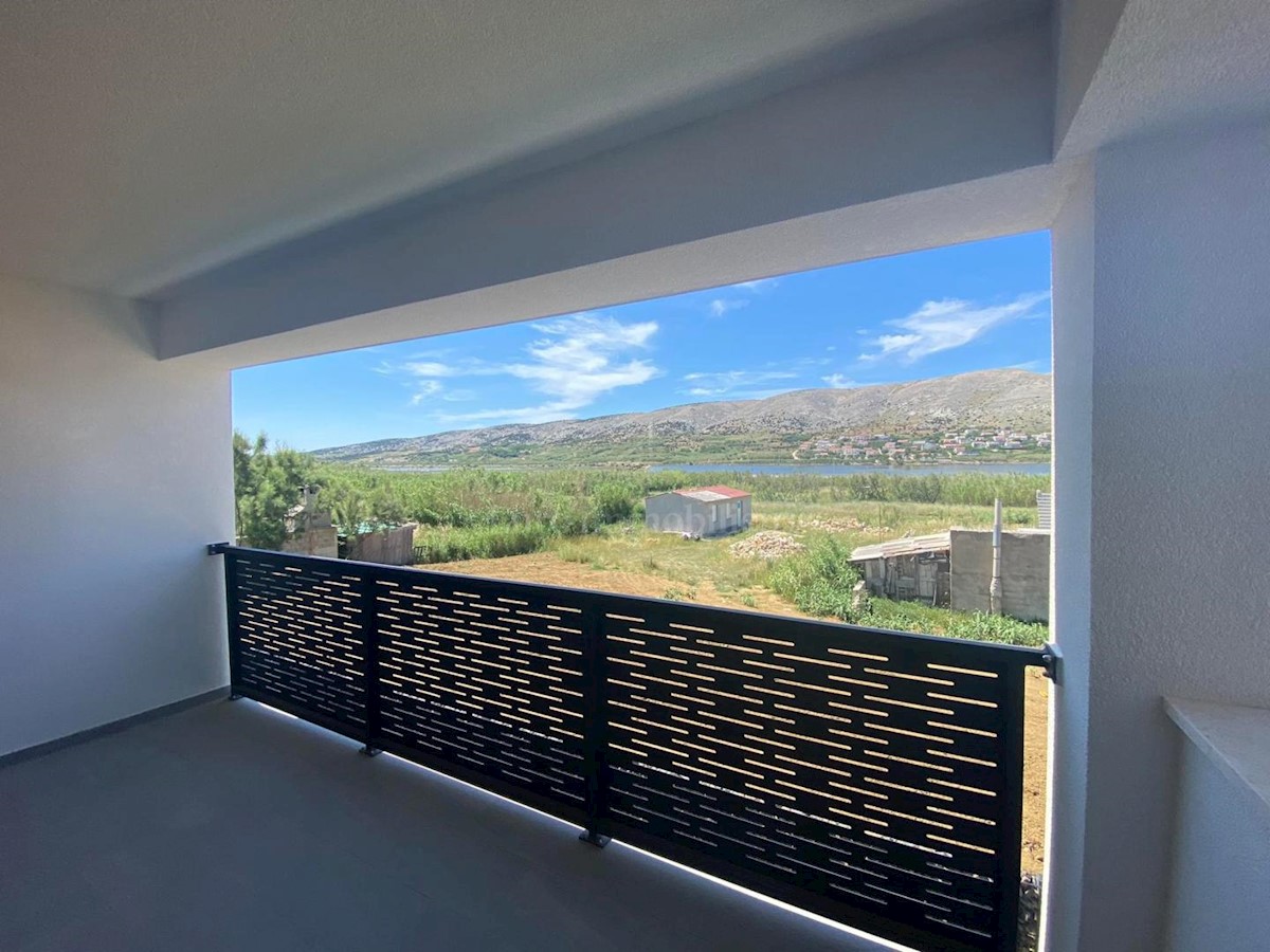 Apartments in a new building with sea view, island of Pag