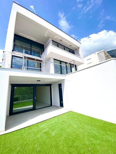 Modern villa with a beautiful view of the sea under construction