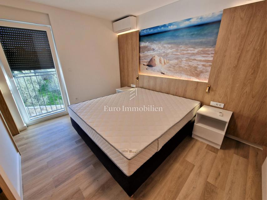 Luxurious four-bedroom apartment, Malinska - island of Krk