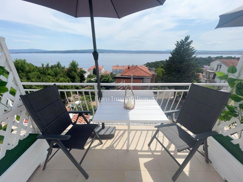 Detached house with garden near the sea, Dramalj