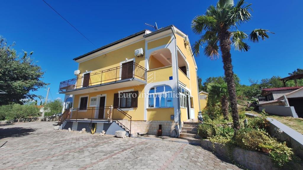 Isola di Krk, Malinska, casa con vista mare