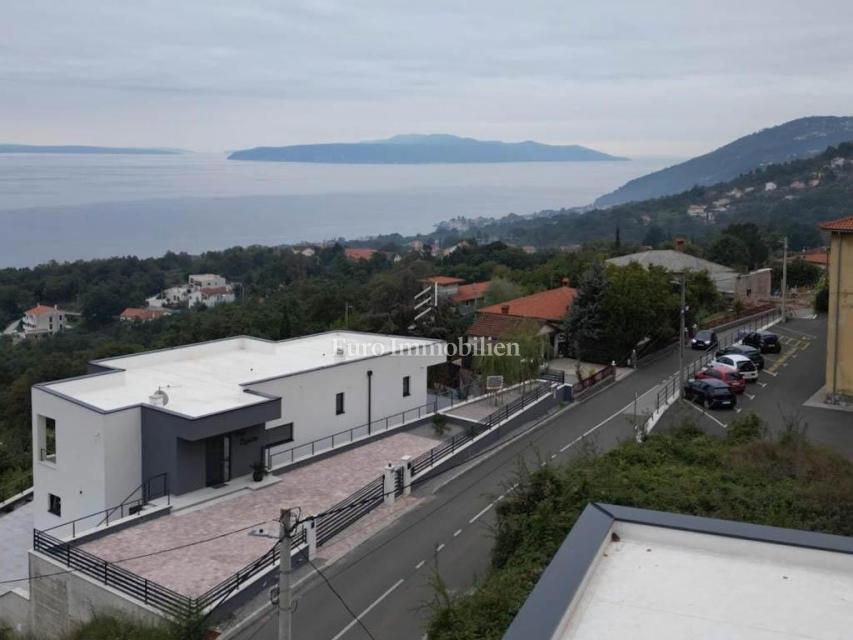 Opatija - Poljane, una nuova villa di lusso con piscina con vista aperta sul Quarnero!