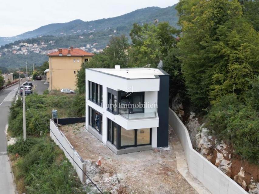 Opatija - Poljane, una nuova villa di lusso con piscina con vista aperta sul Quarnero!