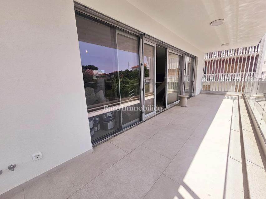 Appartamento in ottima posizione, nuova costruzione, città di Veglia