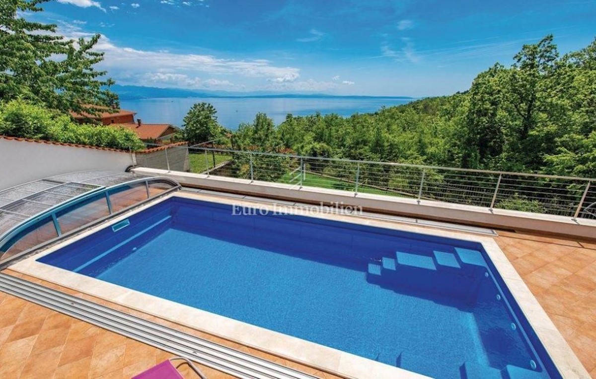 Beautiful villa with a sea view, in surroundings of Opatija!