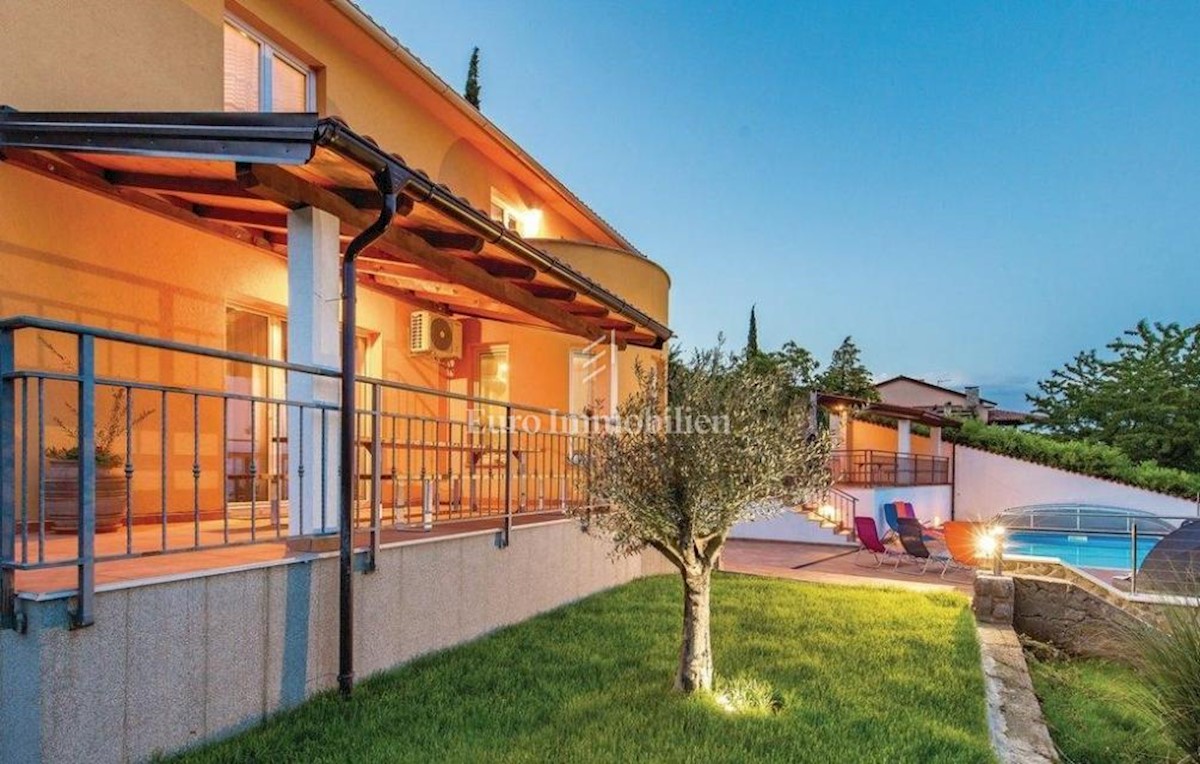 Beautiful villa with a sea view, in surroundings of Opatija!