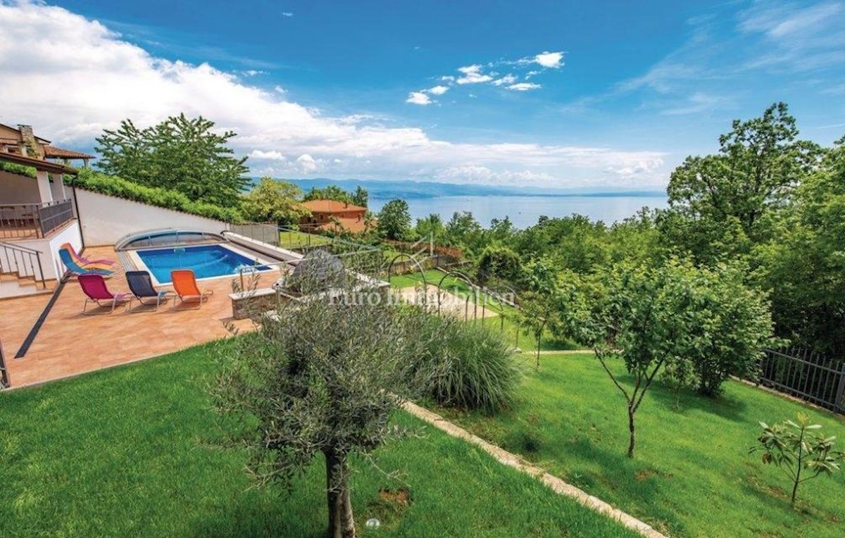 Beautiful villa with a sea view, in surroundings of Opatija!