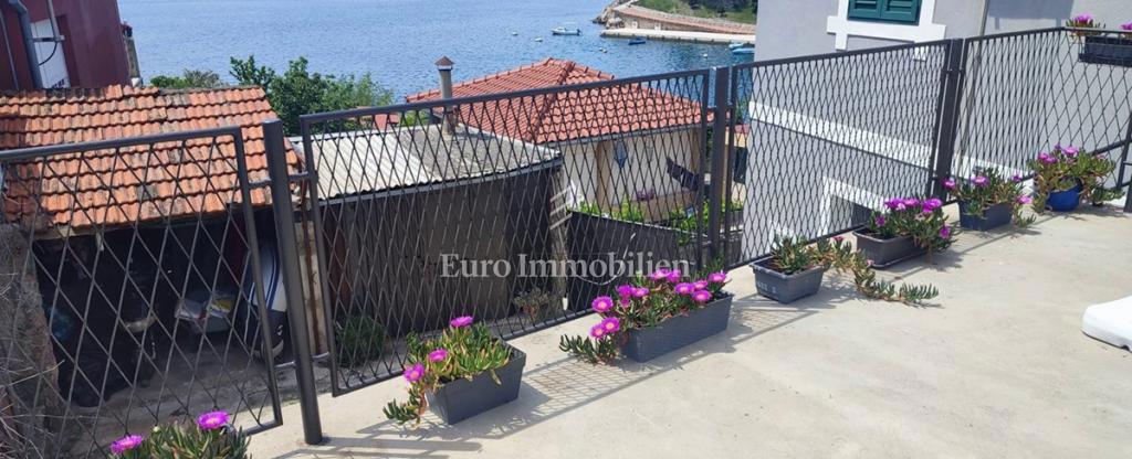 Casa con vista mare vicino alla spiaggia di Banj - Šibenik