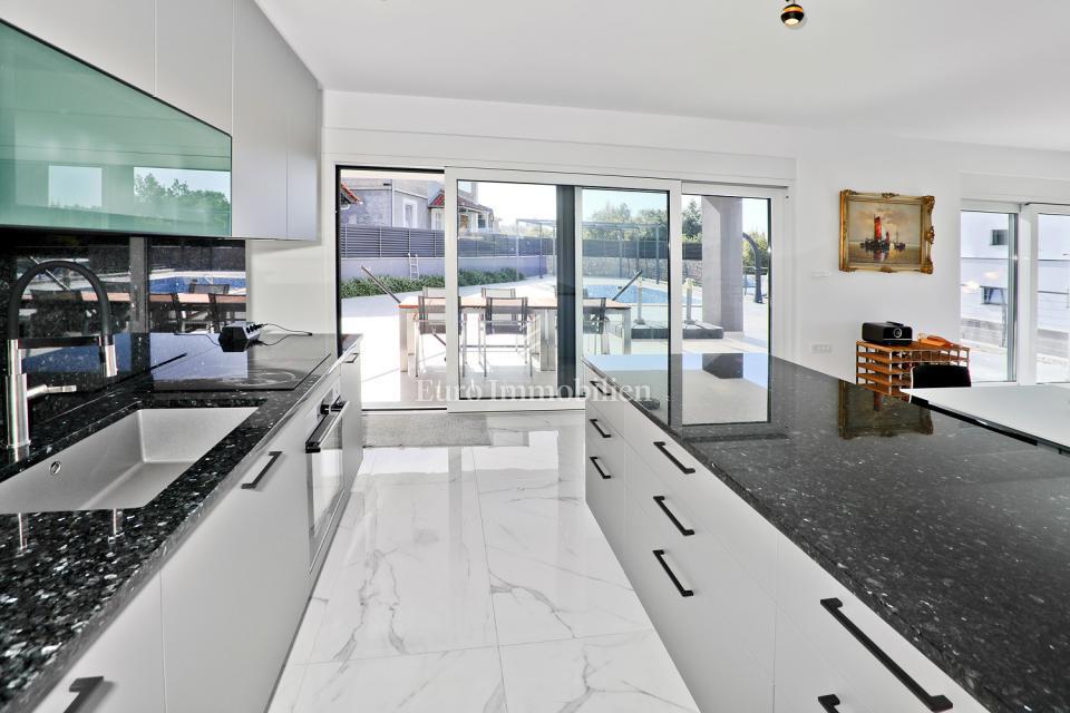 Villa moderna con vista mare - Malinska