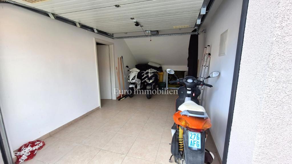 Casa con garage a soli 250 m dal mare