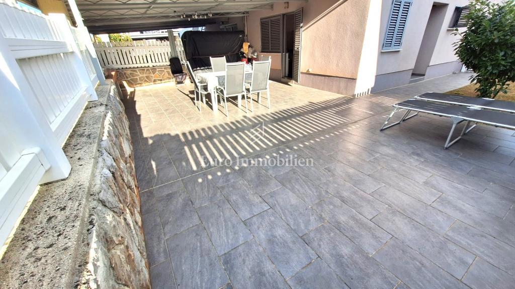 Casa con garage a soli 250 m dal mare