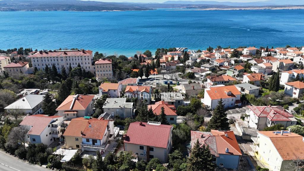 Casa a Crikvenica su quattro piani!