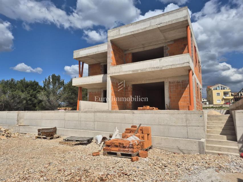 Nuovo appartamento, piano terra con giardino - Vodice