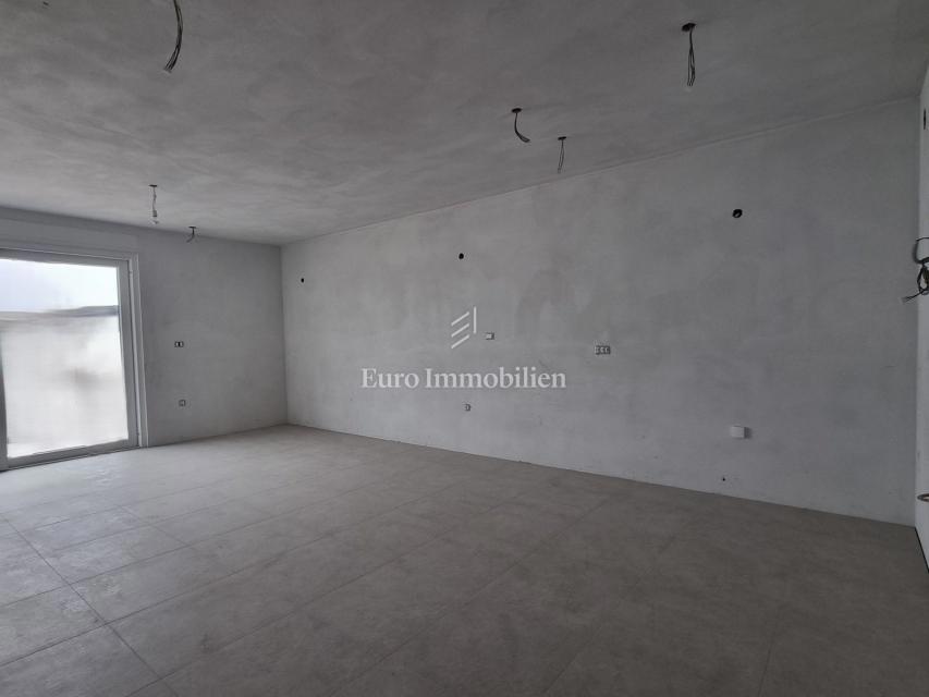 Istria – nuovo appartamento vicino Parenzo