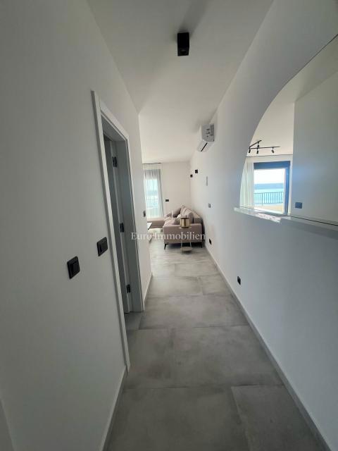 Jasenice - appartamento con vista mare aperta