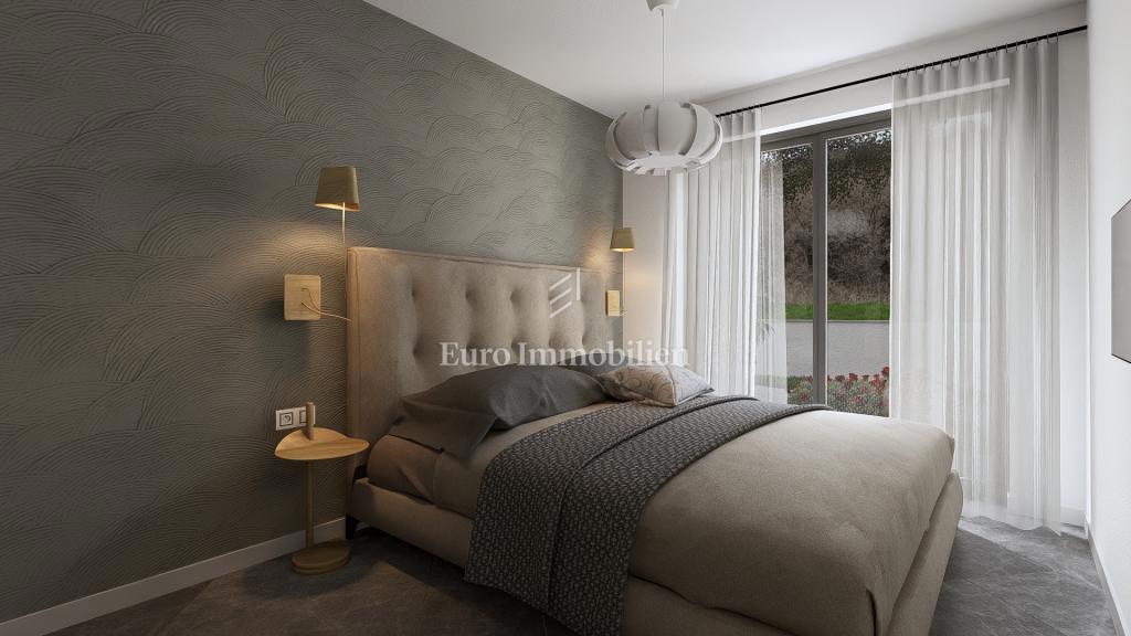 Nuovo edificio con vista mare