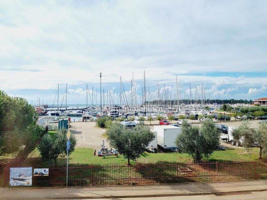 Cittanova, Istria - appartamento a 50 metri dal mare