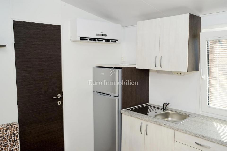 Privlaka - appartamento con piscina e ampio giardino