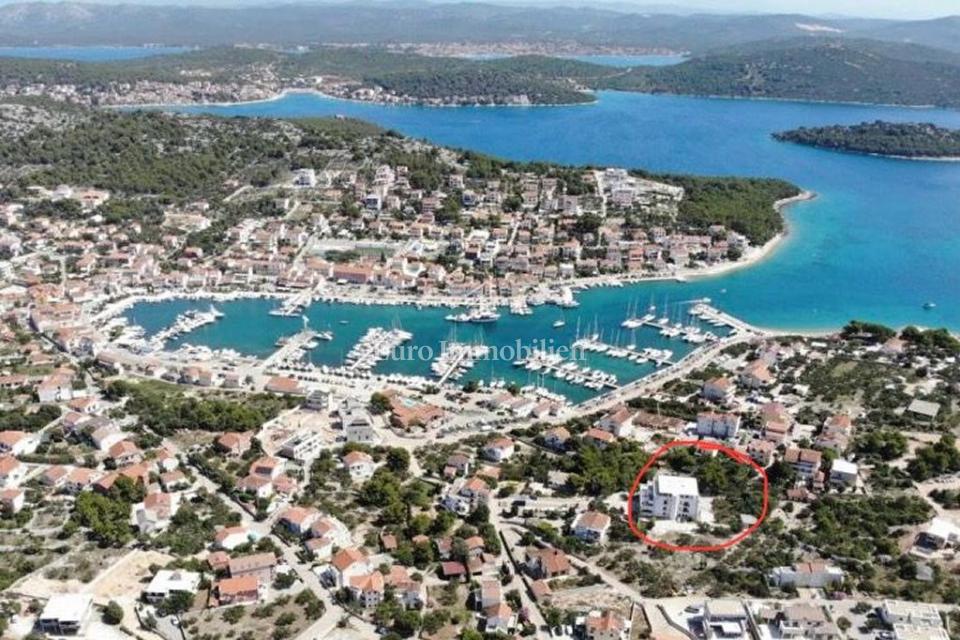 Jezera - attico con vista mare