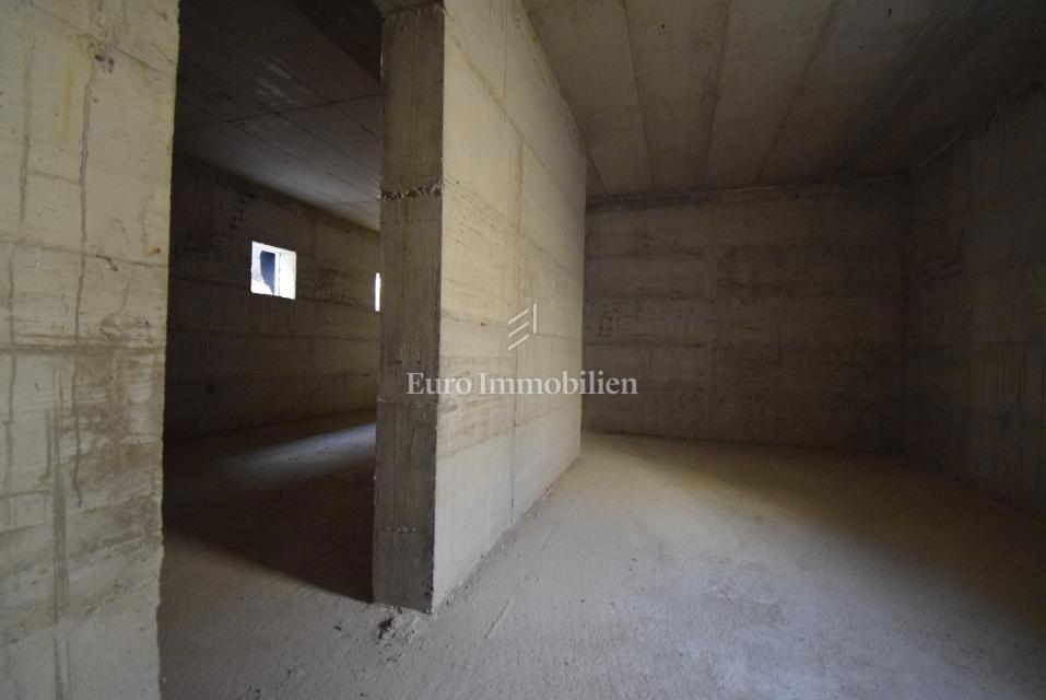 Brodarica-nuovo edificio, appartamento vicino alla spiaggia