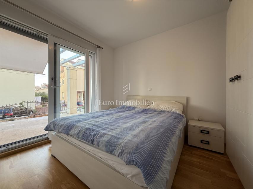 Promajna – Appartamento in una villa vicino al mare