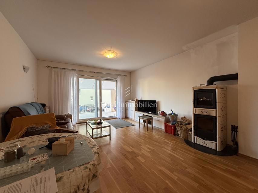 Promajna – Appartamento in una villa vicino al mare