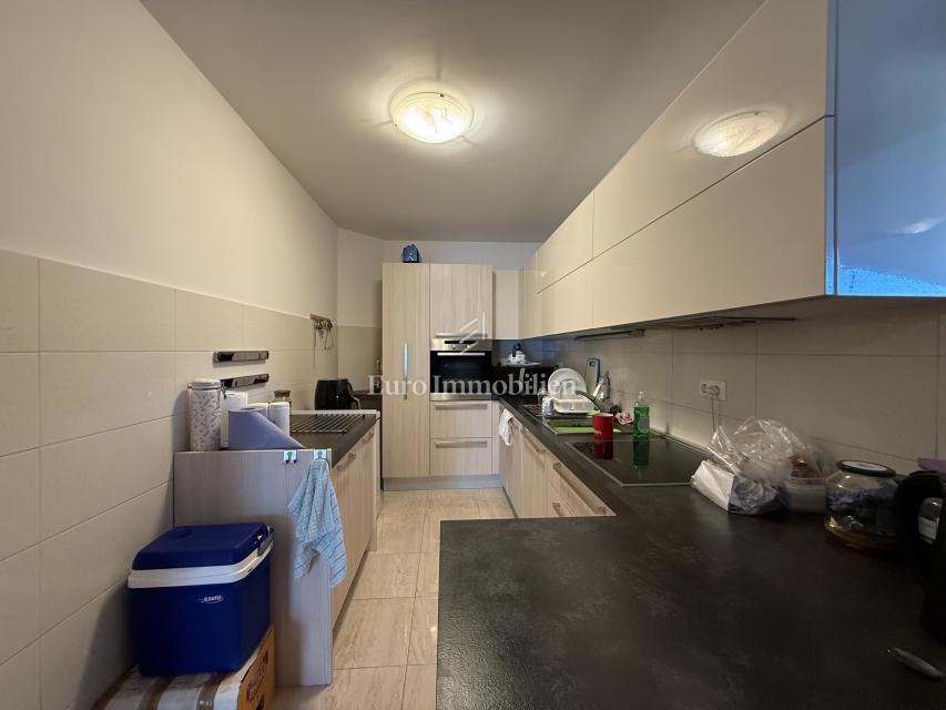 Promajna – Appartamento in una villa vicino al mare