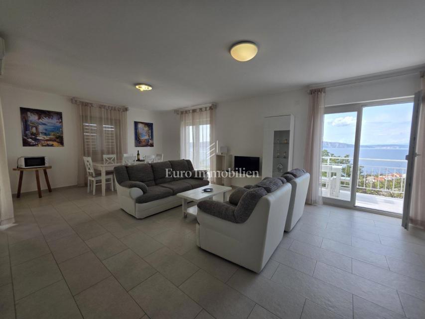 Senj, Casa con splendida vista sul mare