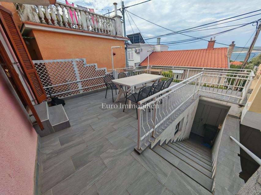 Casa a Schiera con Vista Panoramica – 150 m dal Mare