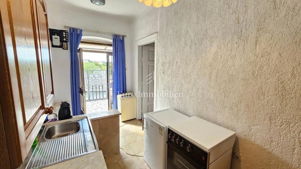 Casa al piano terra a Jadranovo con parcheggio