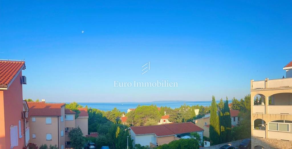 Novalja, Appartamento con due terrazze e vista mare