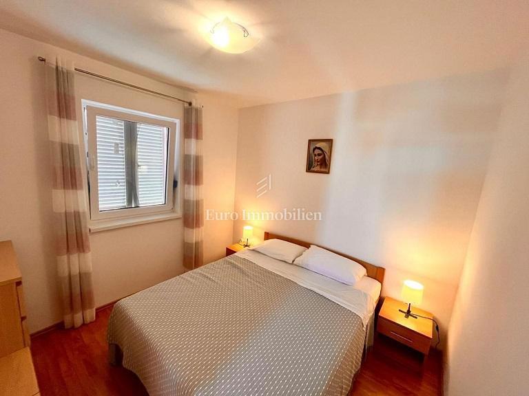 Novalja, Appartamento con due terrazze e vista mare