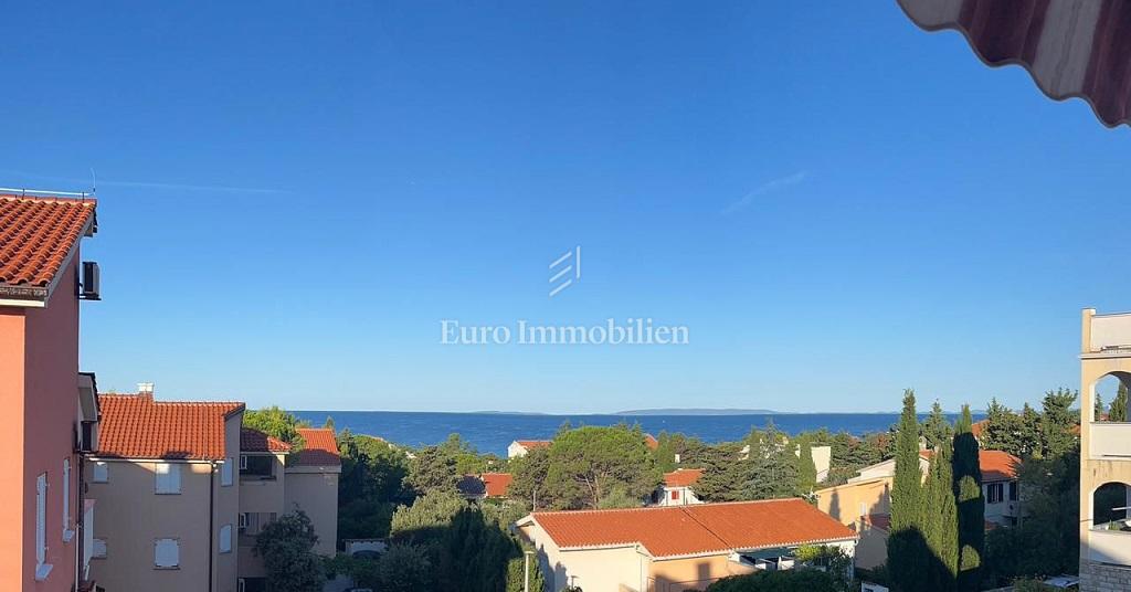 Novalja, Appartamento con due terrazze e vista mare
