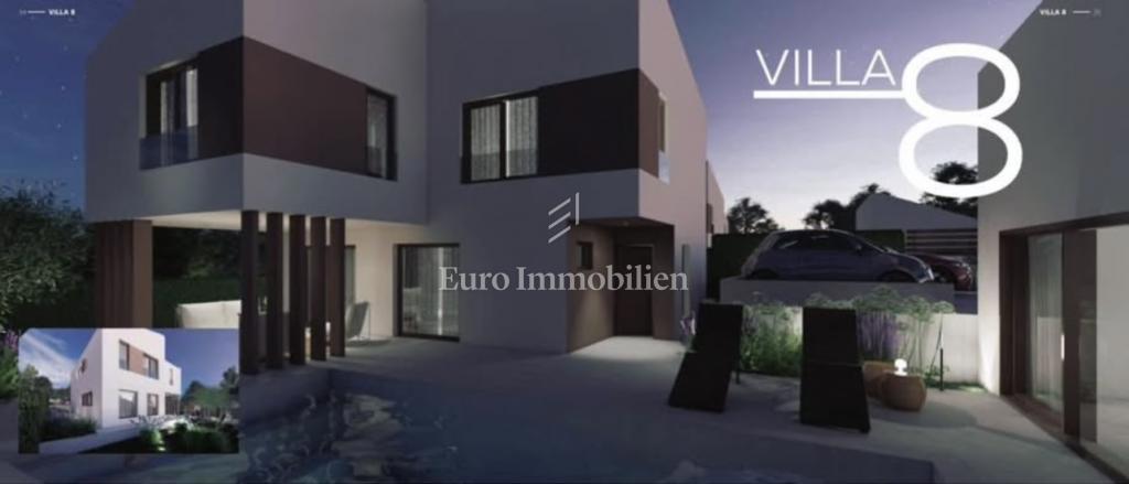 Istria, zona di Dignano, terreno edificabile con permesso di costruzione