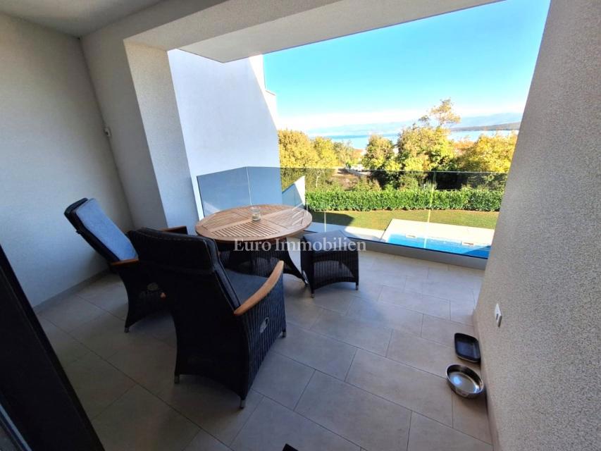 Appartamento bilocale con vista mare vicino al mare