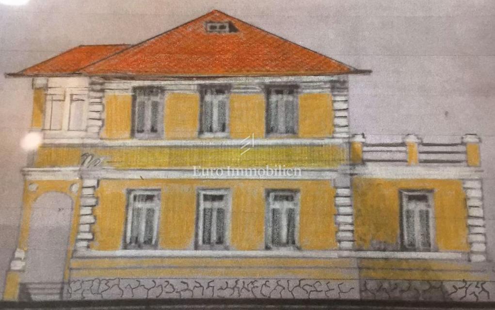 Lovran – appartamento in villa storica, 50 m dal mare