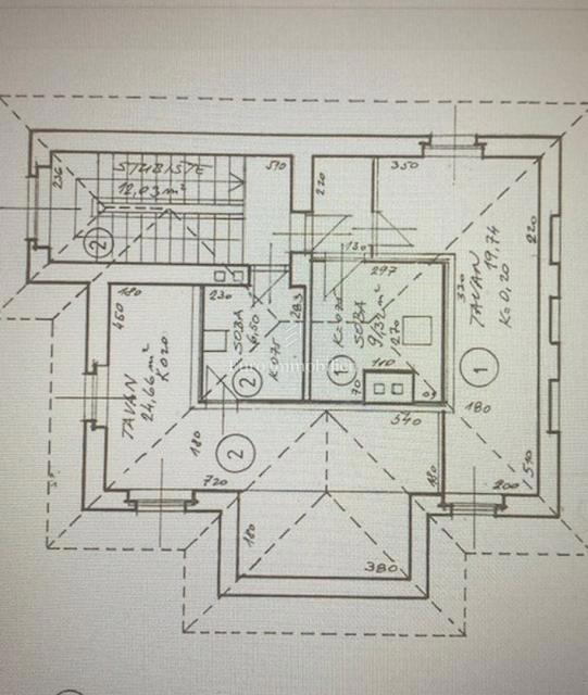 Lovran – appartamento in villa storica, 50 m dal mare