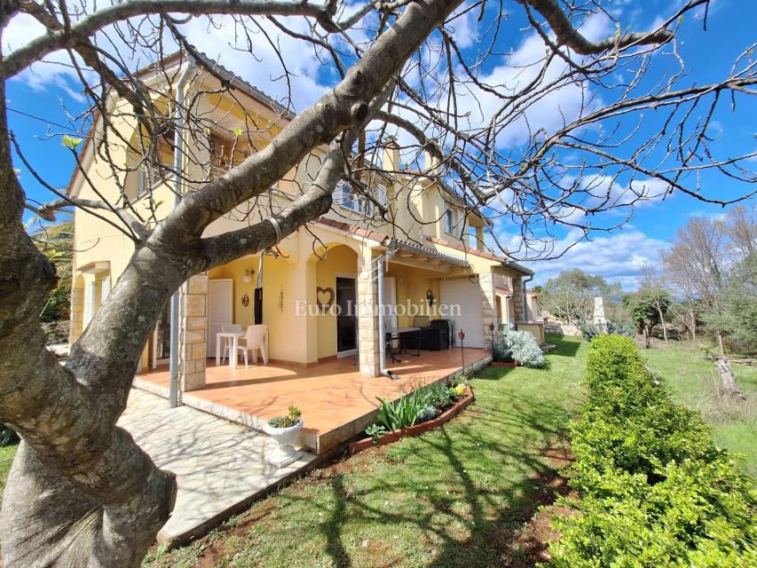 Casa a 200 metri dal mare, Malinska!